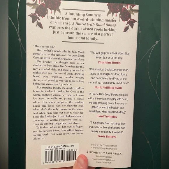 2/$6 • A House with Good Bones by - T. Kingfisher - Picture 6 of 7